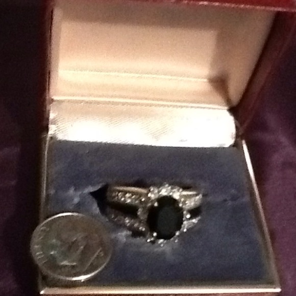 Jewelry - Ring Jewelry - Ring